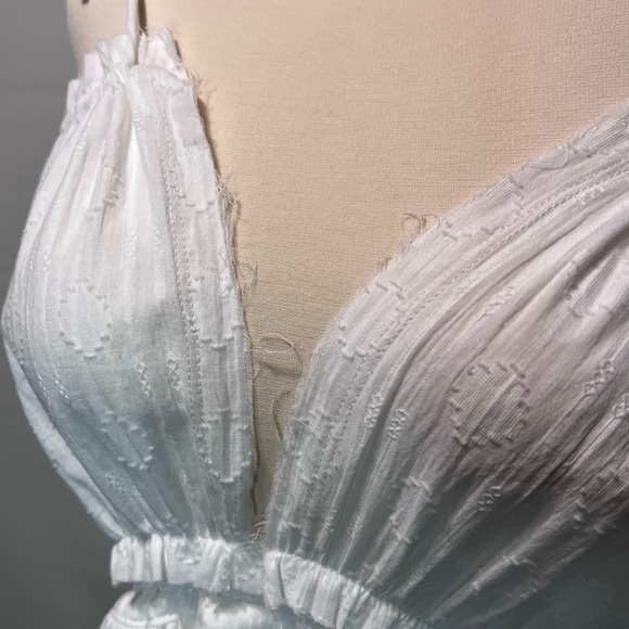 NWT Olia Sundress White Polka Dot Halter Open Back Dress Size Small Flirty - Picture 2 of 10